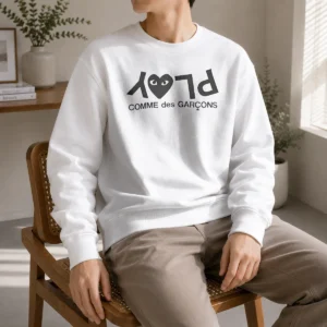 Top Comme Des GarçOns Play Logo Fashion Sweater